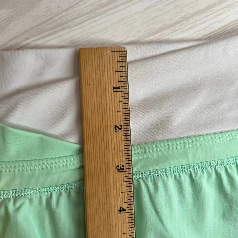 Lululemon Run Pace Skirt in Fresh Teal and White Women's Size 10